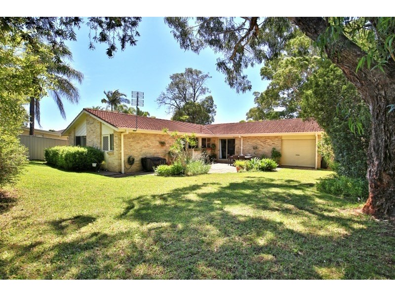 73 Lyndhurst Drive, Bomaderry NSW 2541