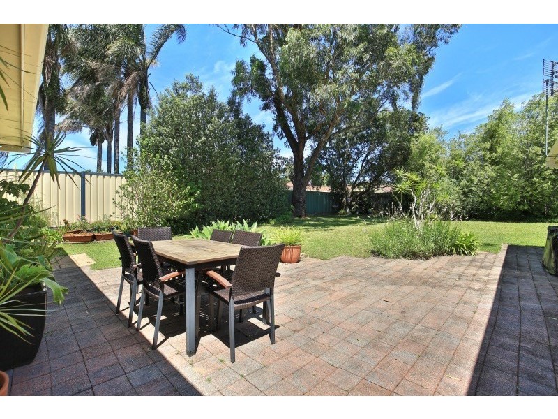 73 Lyndhurst Drive, Bomaderry NSW 2541