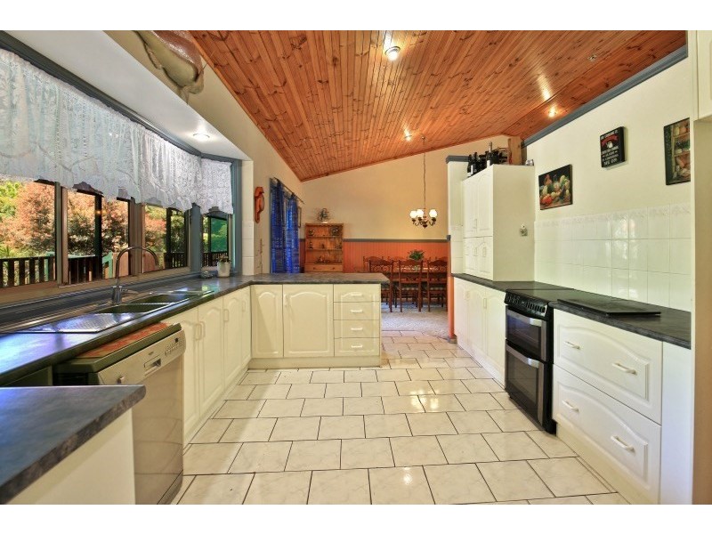 15 Lowana Close, Tapitallee NSW 2540