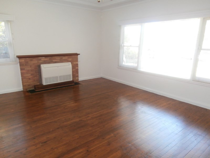 123 Osborne Street, Nowra NSW 2541