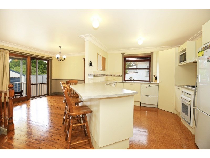 38 Shoalhaven Street, Nowra NSW 2541