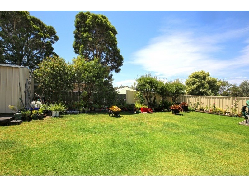 11 Hermes Crescent, Worrigee NSW 2540