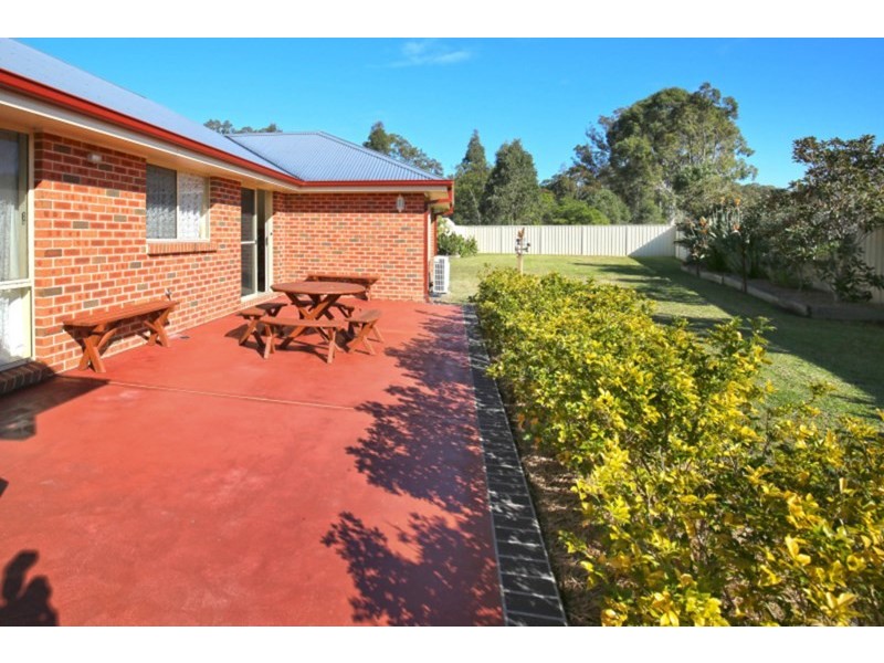 25 Jewel Street, Worrigee NSW 2540