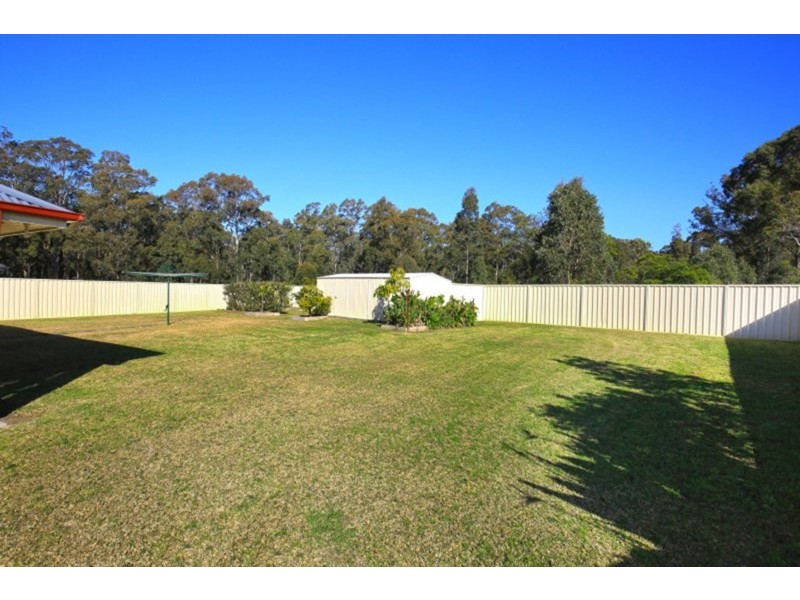 25 Jewel Street, Worrigee NSW 2540