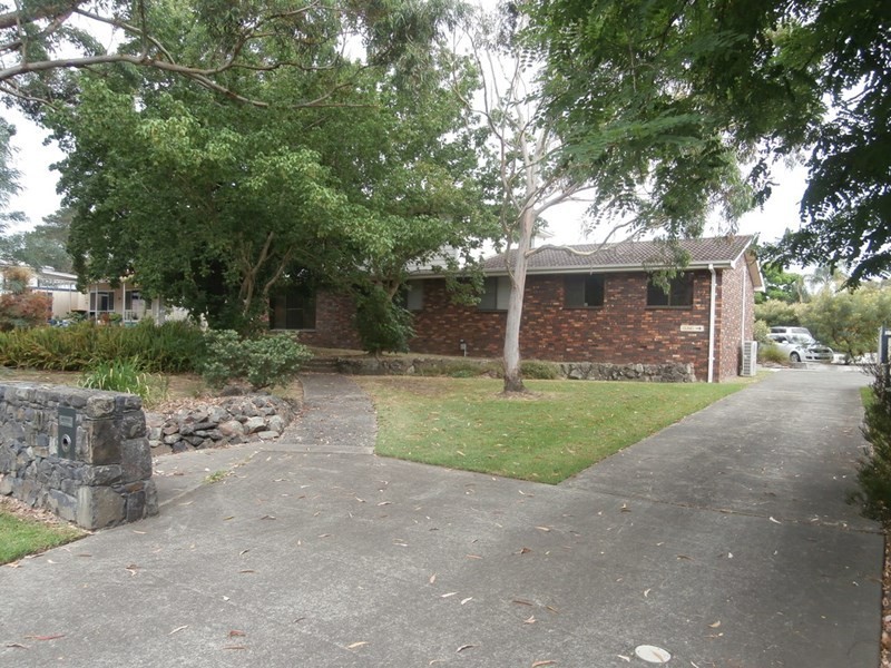 20 Albatross Road, Nowra NSW 2541