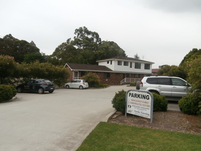 20 Albatross Road, Nowra NSW 2541