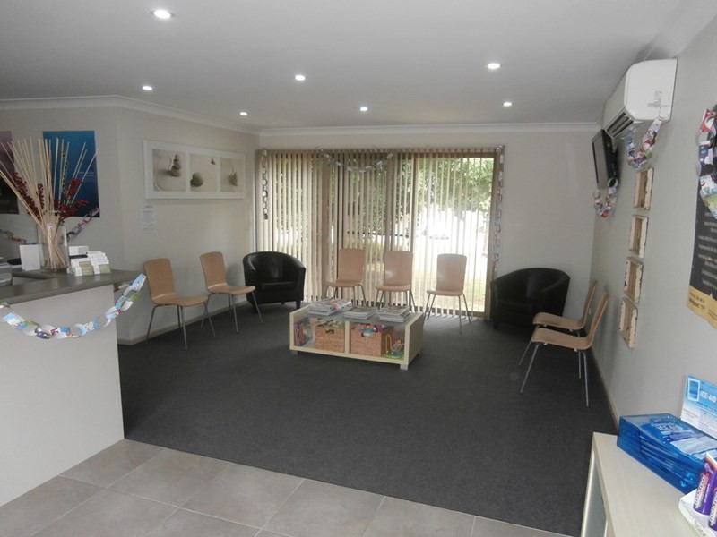 20 Albatross Road, Nowra NSW 2541