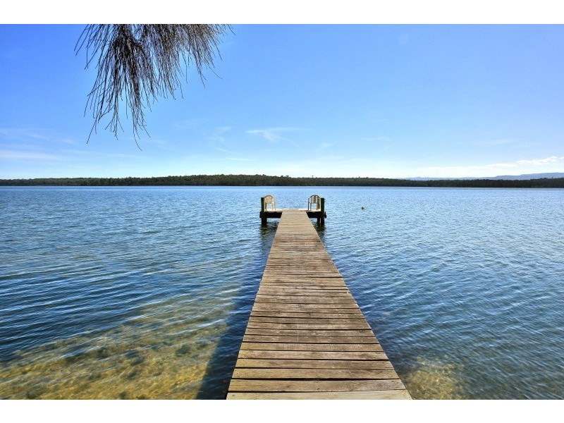 106 Basin View Parade, Basin View NSW 2540