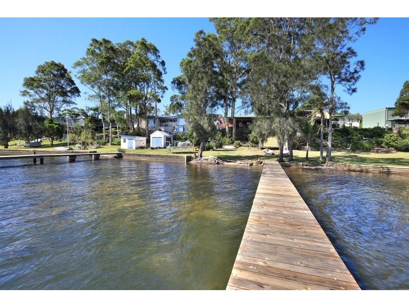 106 Basin View Parade, Basin View NSW 2540