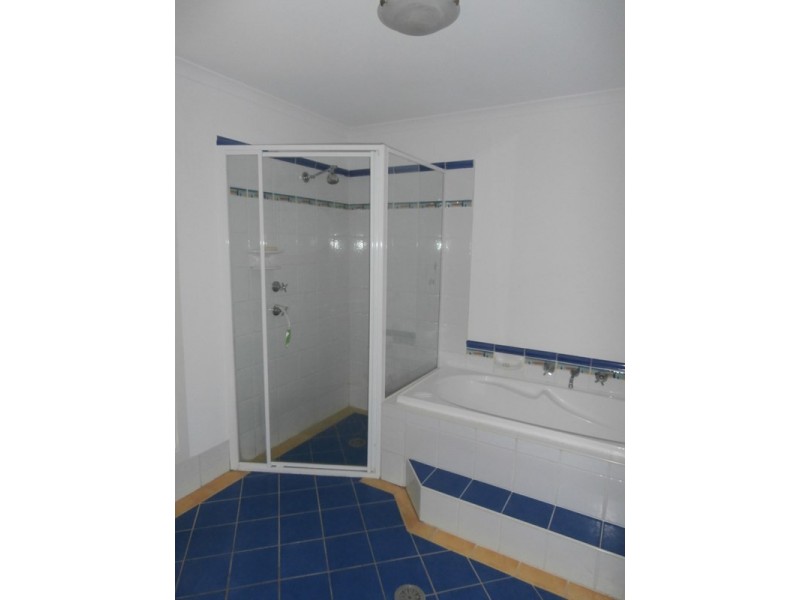 6 Barramundi Avenue, North Nowra NSW 2541