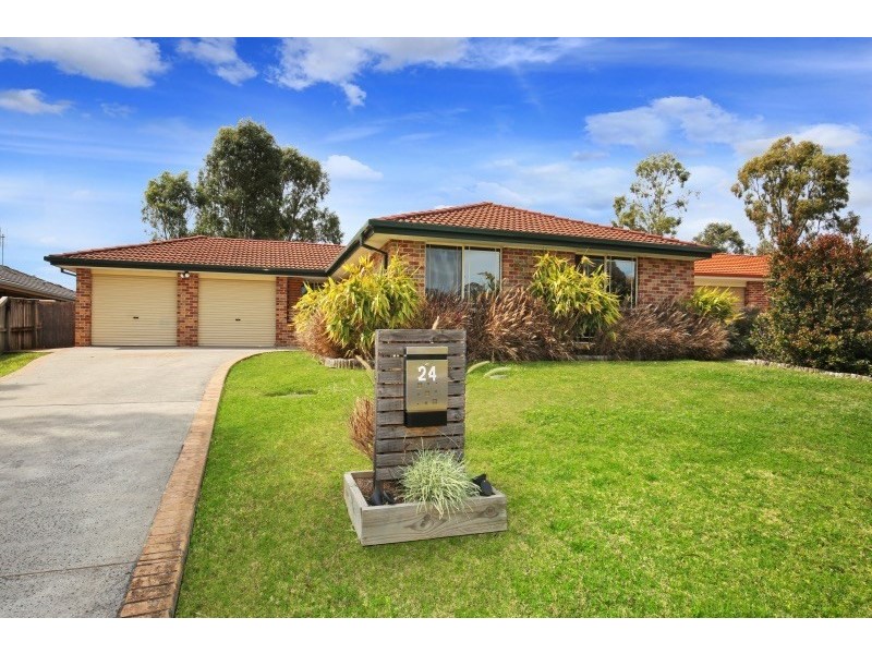 24 Rayleigh Drive, Worrigee NSW 2540