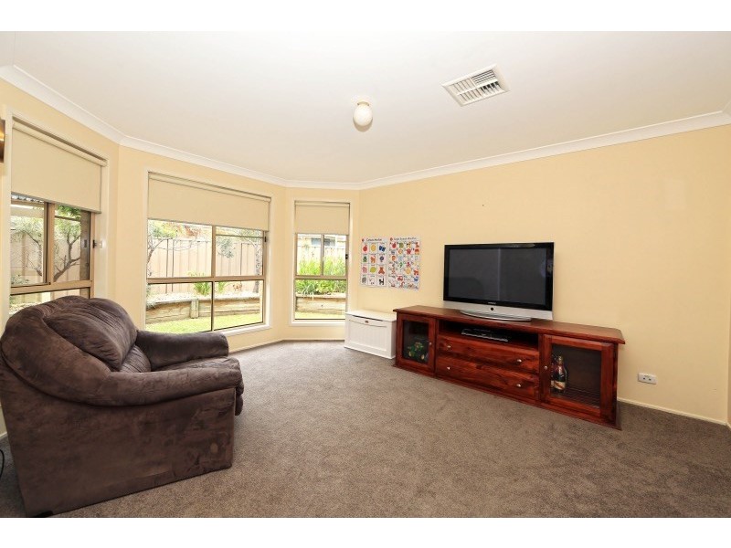 2 Tinto Place, West Nowra NSW 2541