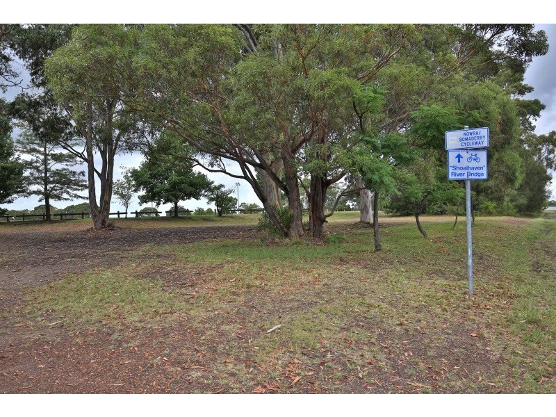 3 Barwon Street, Bomaderry NSW 2541