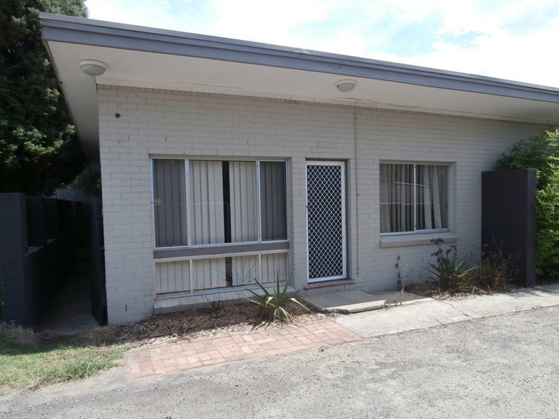 1/39 Albatross Road, Nowra NSW 2541