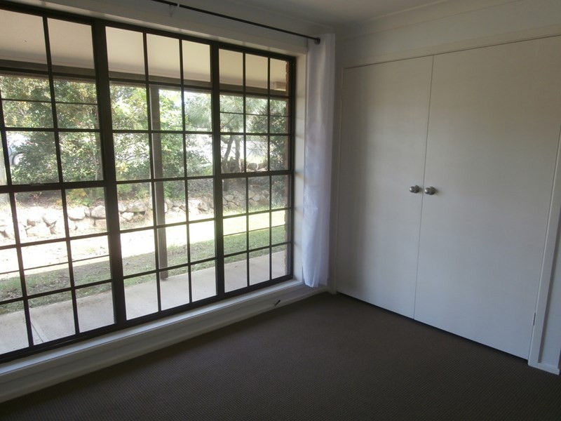 104 Lyndhurst Drive, Bomaderry NSW 2541