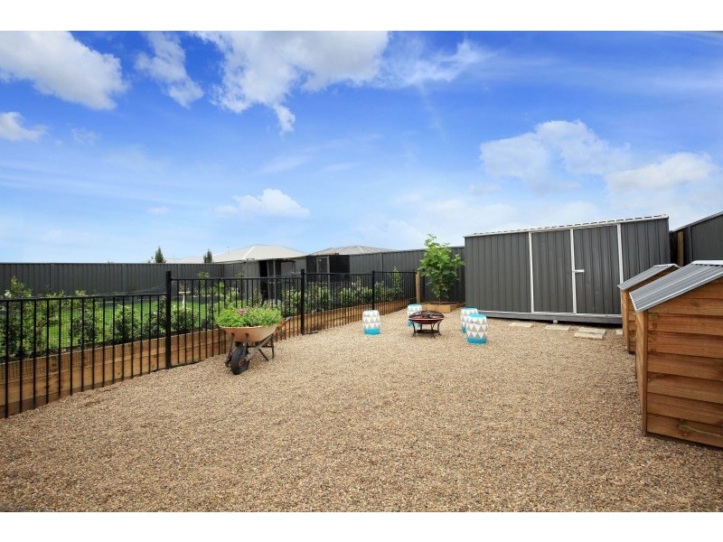 49 Bowerbird Street, South Nowra NSW 2541