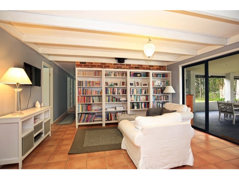 17 Grey Gum Close, Nowra Hill NSW 2540