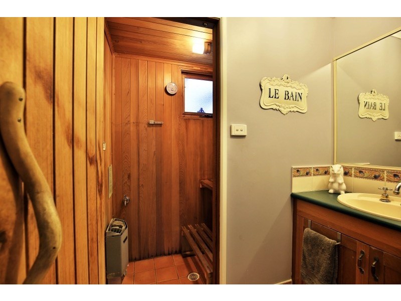 17 Grey Gum Close, Nowra Hill NSW 2540