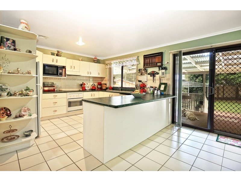 6 Chittick Avenue, North Nowra NSW 2541