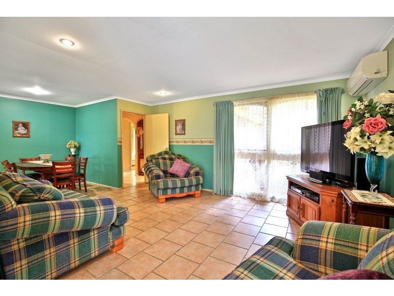 6 Chittick Avenue, North Nowra NSW 2541