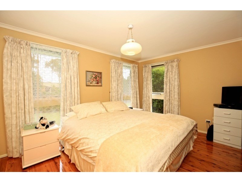 6 Chittick Avenue, North Nowra NSW 2541