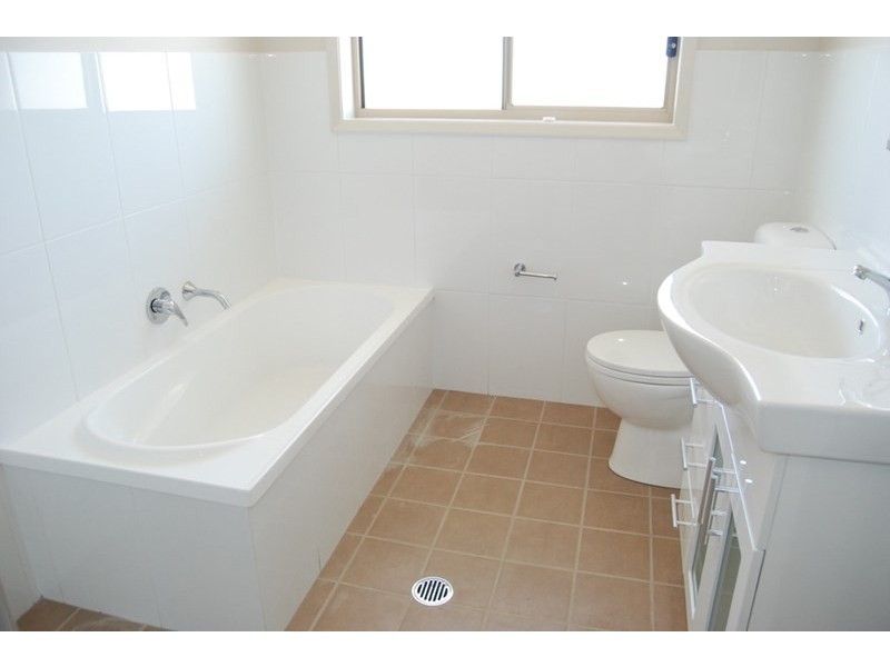 13A Curta Grove, Worrigee NSW 2540