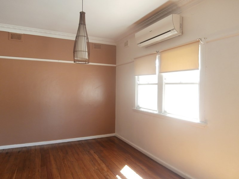 113 Plunkett Street, Nowra NSW 2541