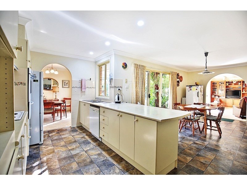 22 Golden Cane Avenue, North Nowra NSW 2541