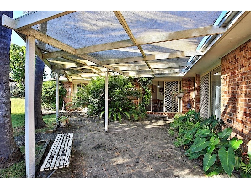 22 Golden Cane Avenue, North Nowra NSW 2541