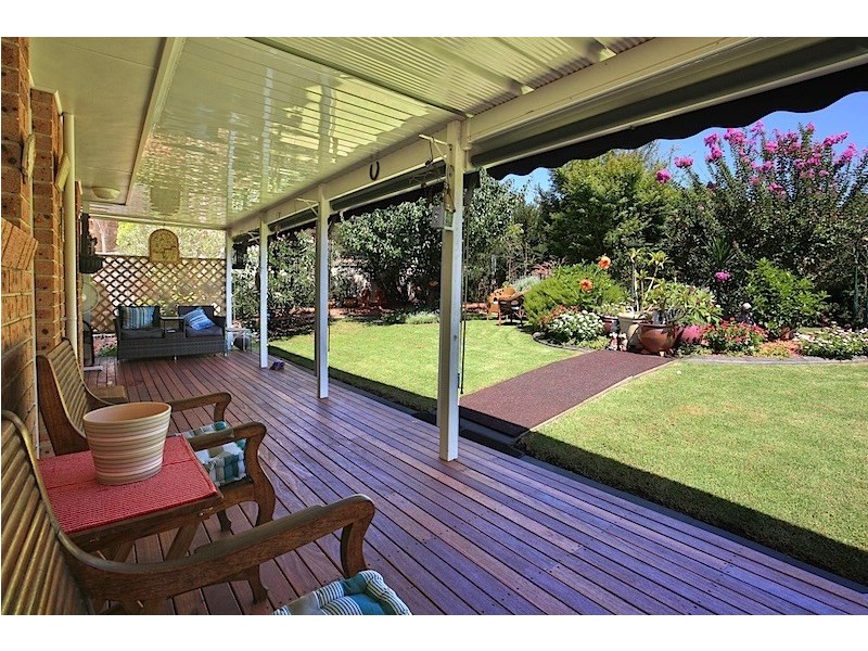 6 Flanagan Court, Worrigee NSW 2540