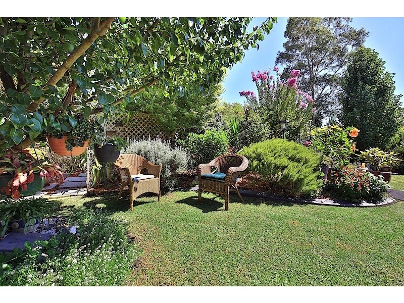 6 Flanagan Court, Worrigee NSW 2540