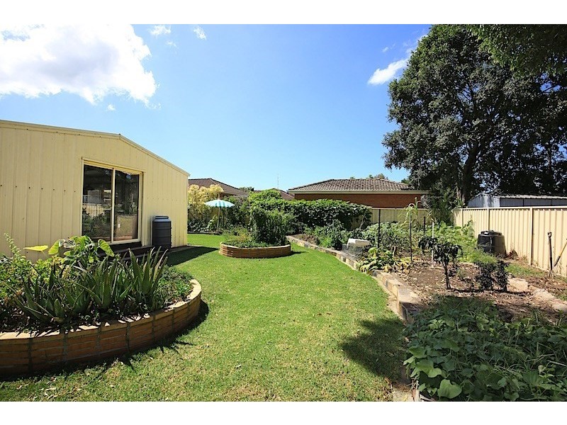 22 Salisbury Drive, Nowra NSW 2541