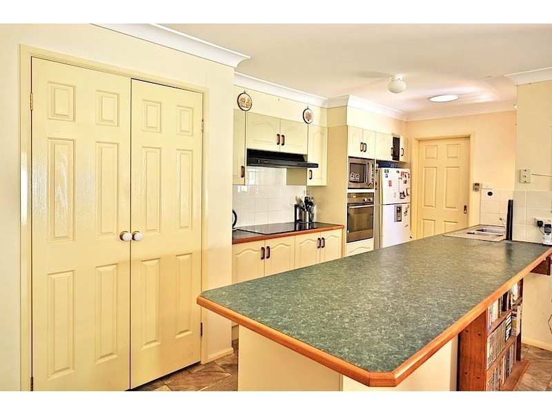 29 Rannoch Drive, West Nowra NSW 2541