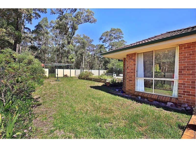 29 Rannoch Drive, West Nowra NSW 2541