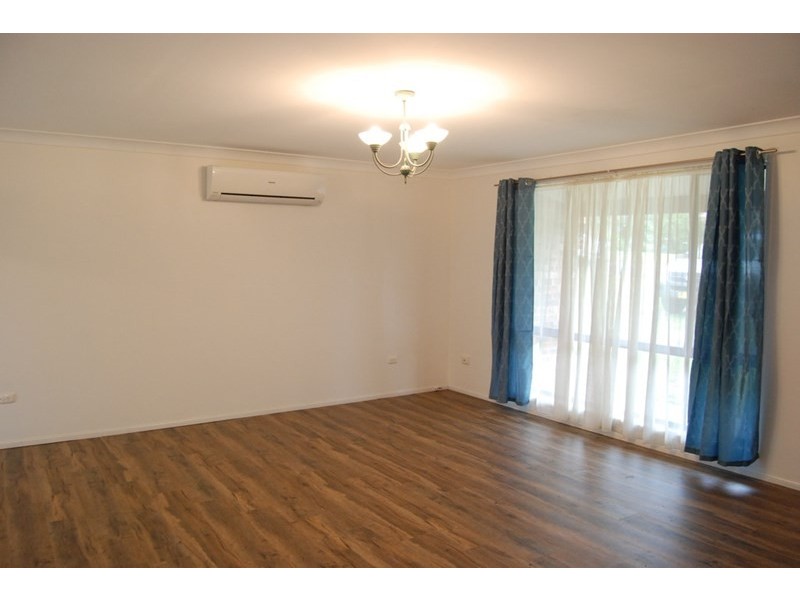 5 Glenair Avenue, West Nowra NSW 2541