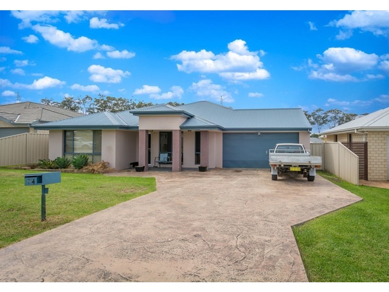 119 Rayleigh Drive, Worrigee NSW 2540