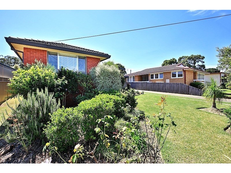 5 Crest Avenue, North Nowra NSW 2541