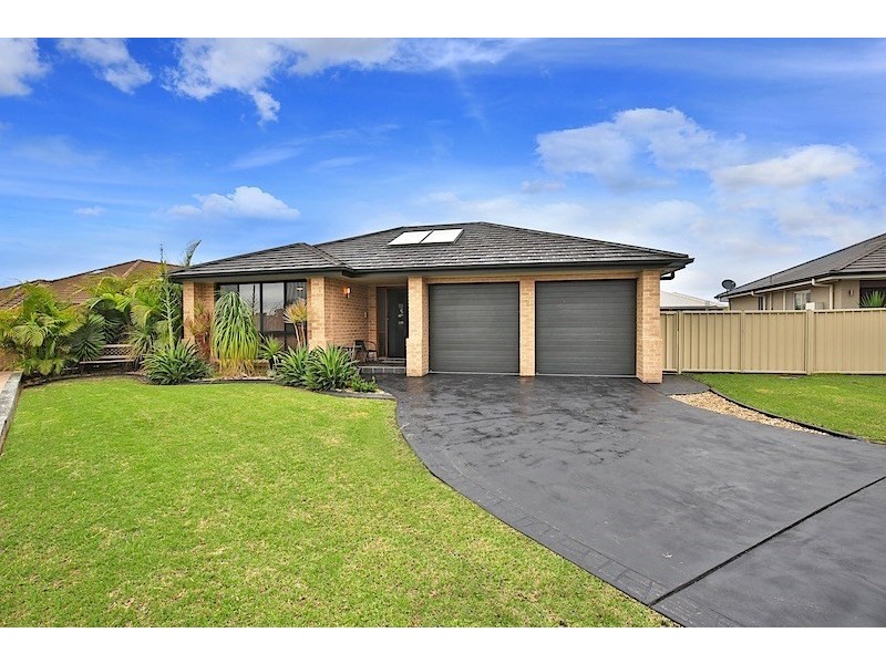 7 Palm Lilly Close, Worrigee NSW 2540