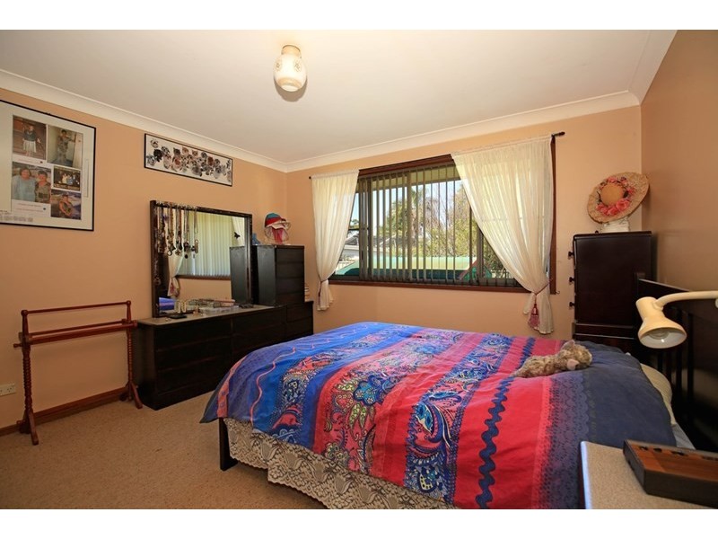 20 Golden Hill Avenue, Shoalhaven Heads NSW 2535