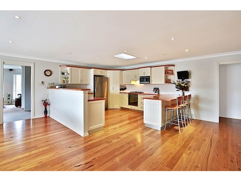 12 Balira Place, Worrigee NSW 2540