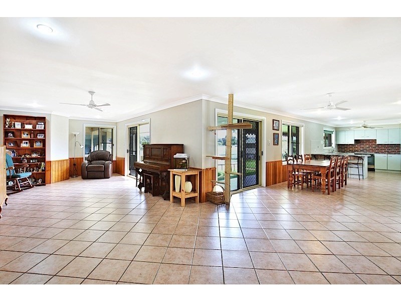 285 Cabbage Tree Lane, Nowra Hill NSW 2540