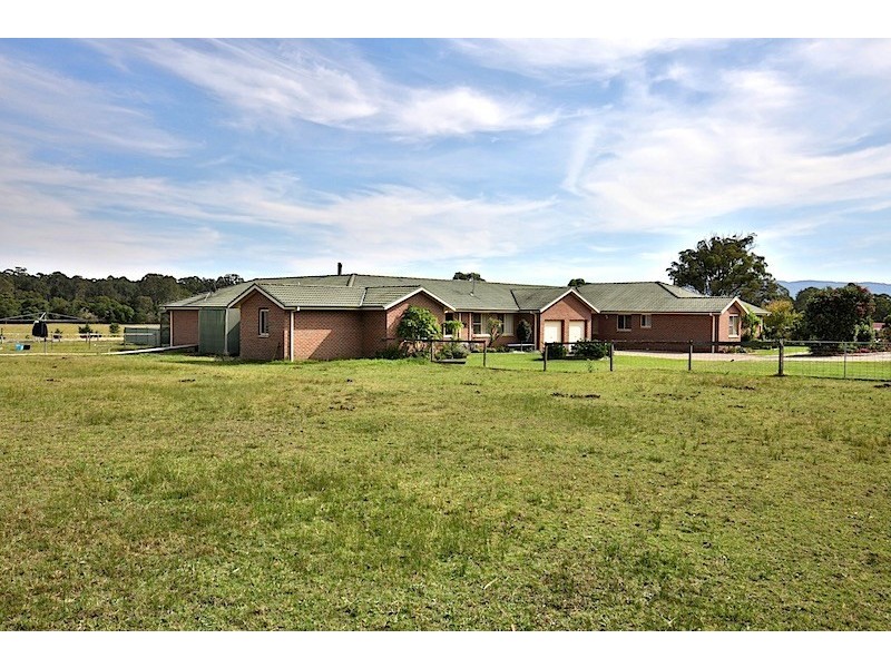 285 Cabbage Tree Lane, Nowra Hill NSW 2540