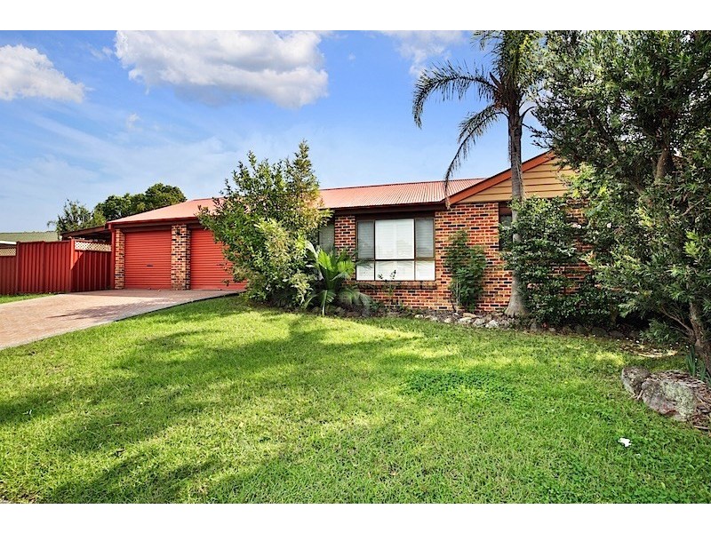 11 Copper Leaf Place, Worrigee NSW 2540