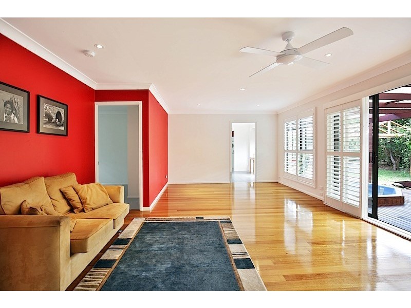 11 Copper Leaf Place, Worrigee NSW 2540