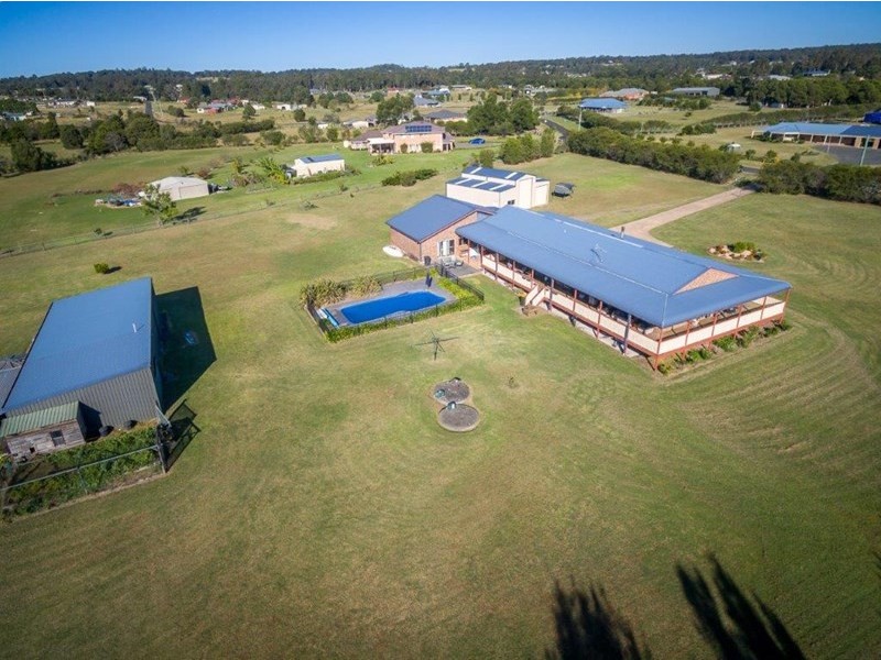 76 Pemberly Drive, Nowra Hill NSW 2540