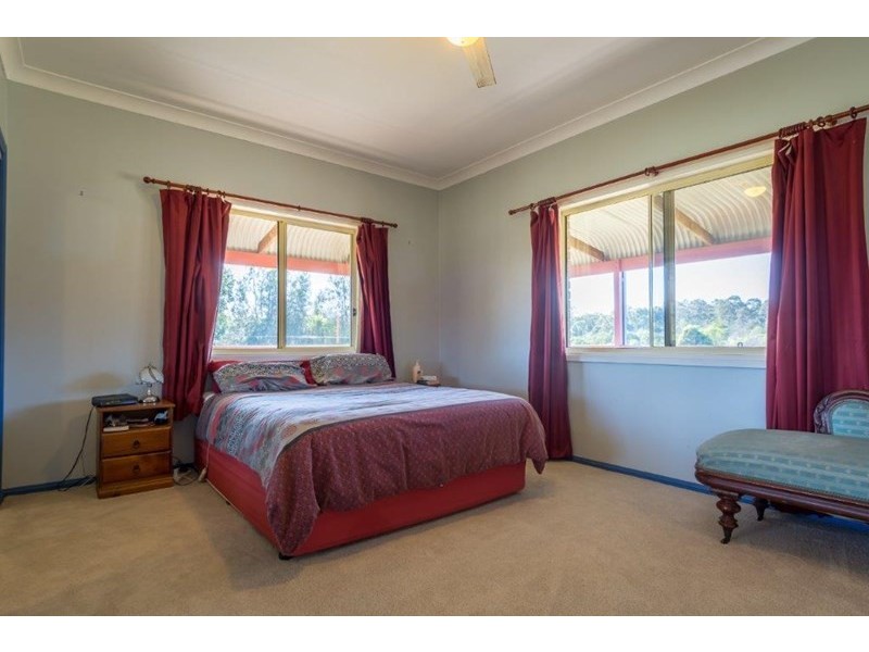 76 Pemberly Drive, Nowra Hill NSW 2540