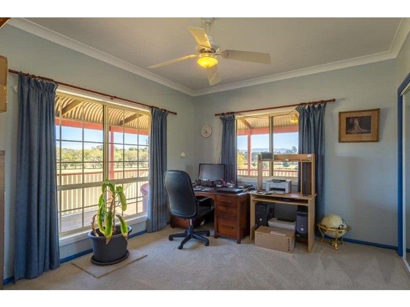 76 Pemberly Drive, Nowra Hill NSW 2540