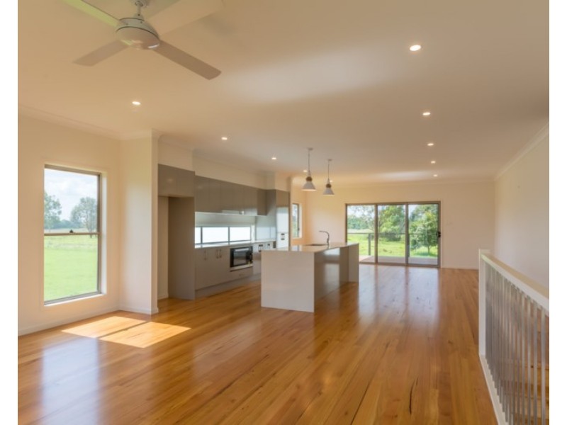 54 Lyrebird Drive, Nowra NSW 2541