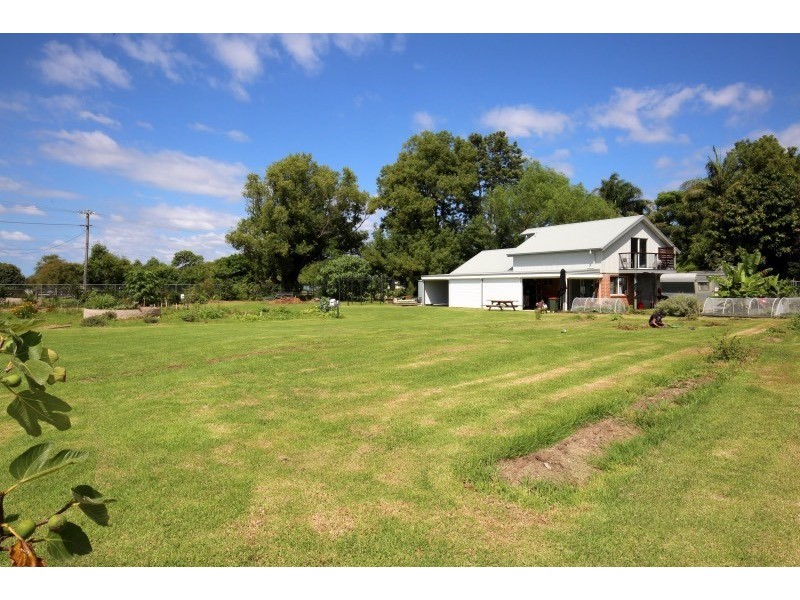 5 Nobblers Lane, Terara NSW 2540