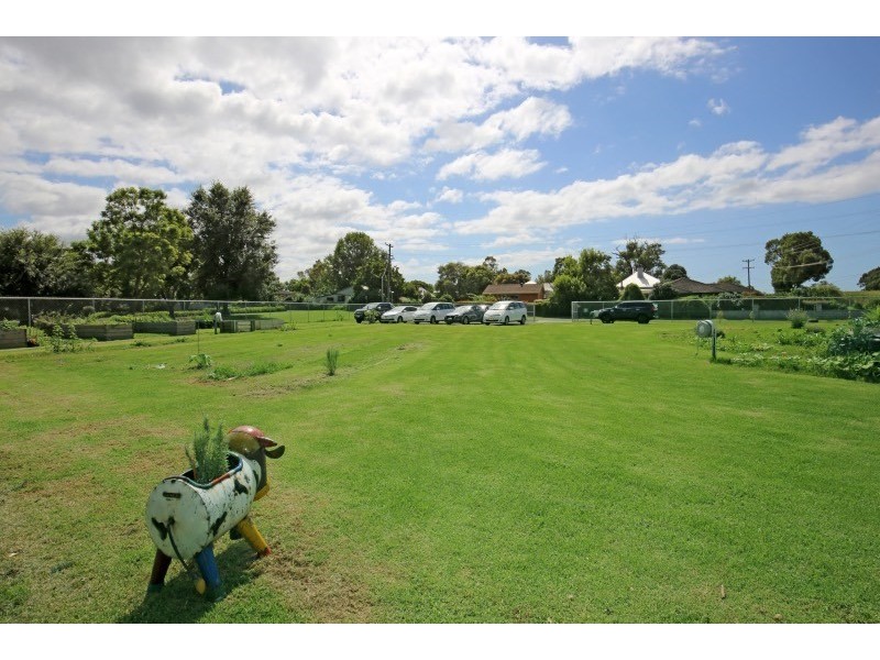 5 Nobblers Lane, Terara NSW 2540